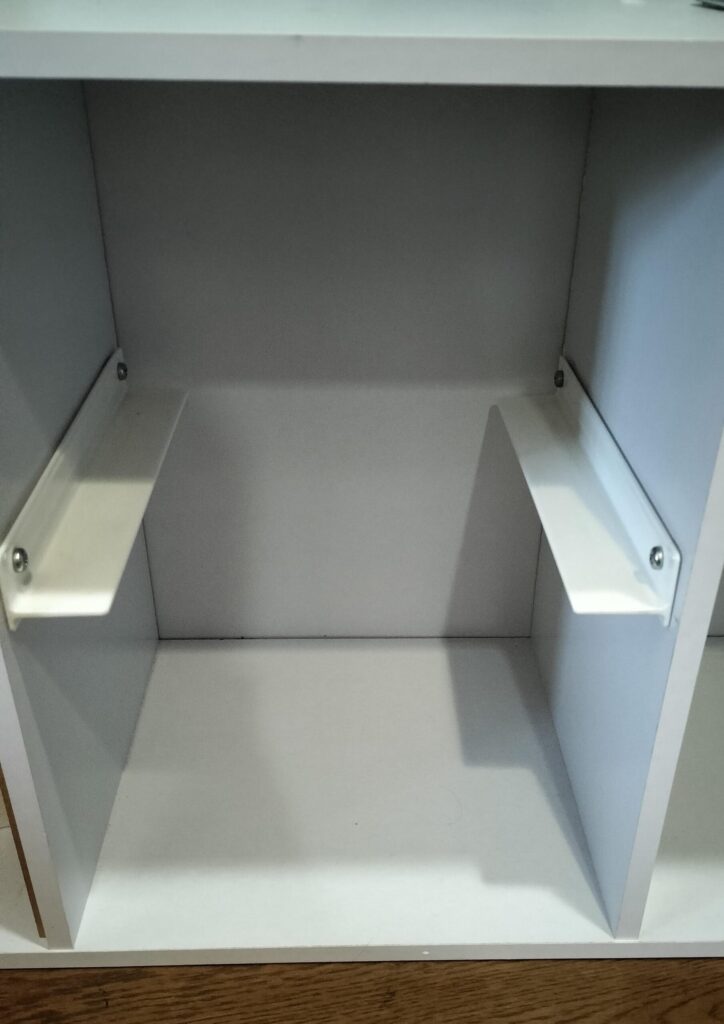 キッチン中央の棚部分