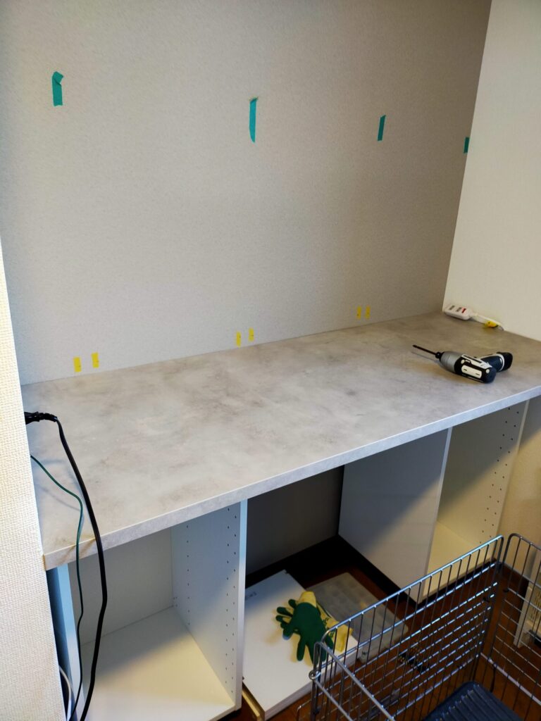 ボードを置いてみた後、形になってきた