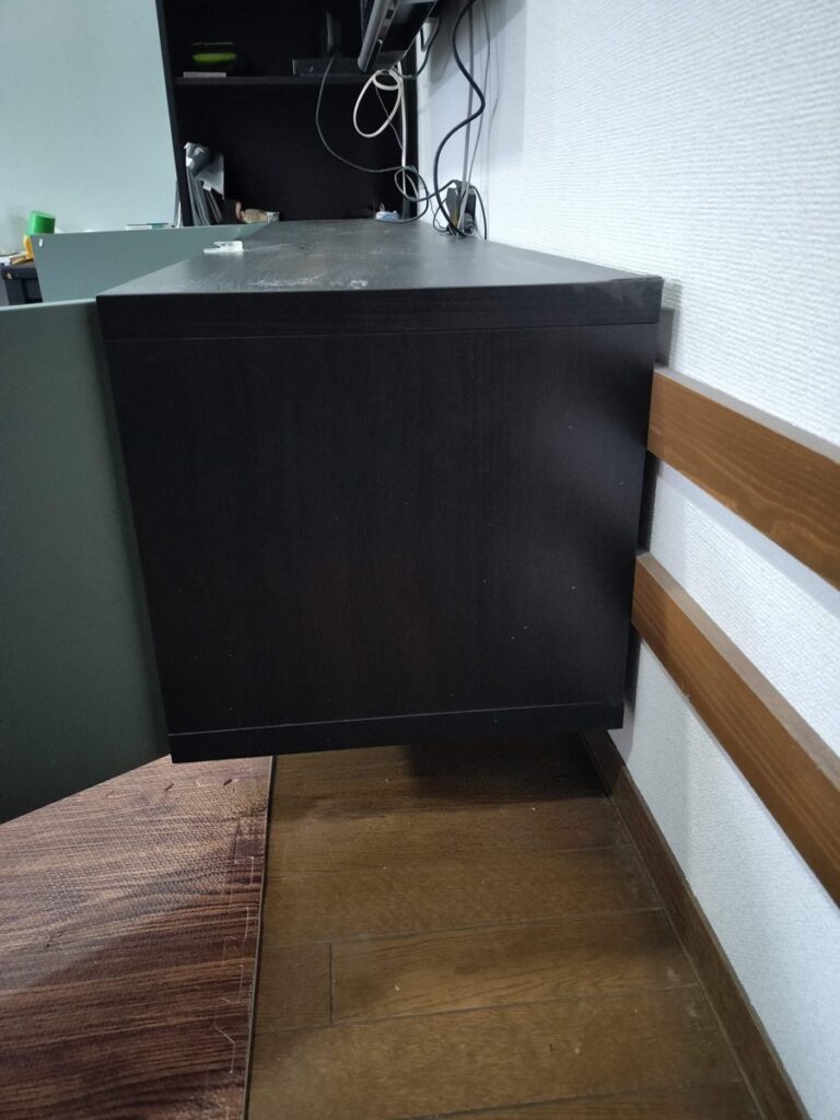 だんだん重みで左側に傾いていってしまうベストー